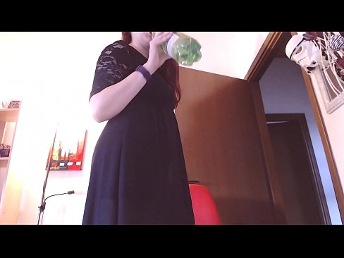 ❤️ スケベで甘美なパンティが大好きな従順な奴隷が、この動画を見てオナニーを強要される! ❌ ポルノvk ❌️❤
